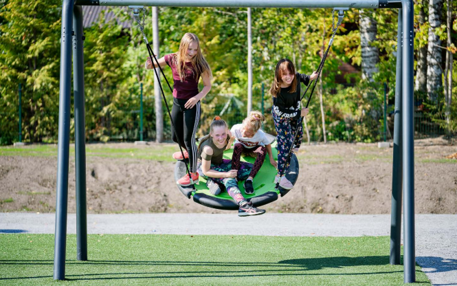 河南户外无动力游乐设备如何进行景观主题包装设计？