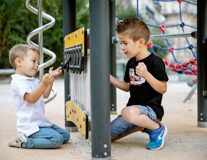 河南无动力游乐设备的维护和保养应该如何进行?